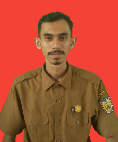 <center>Guru Kelas V<br>Rahmat Reza, S.Pd</center>